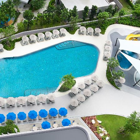 Ozo North Pattaya Hotel Bagian luar foto