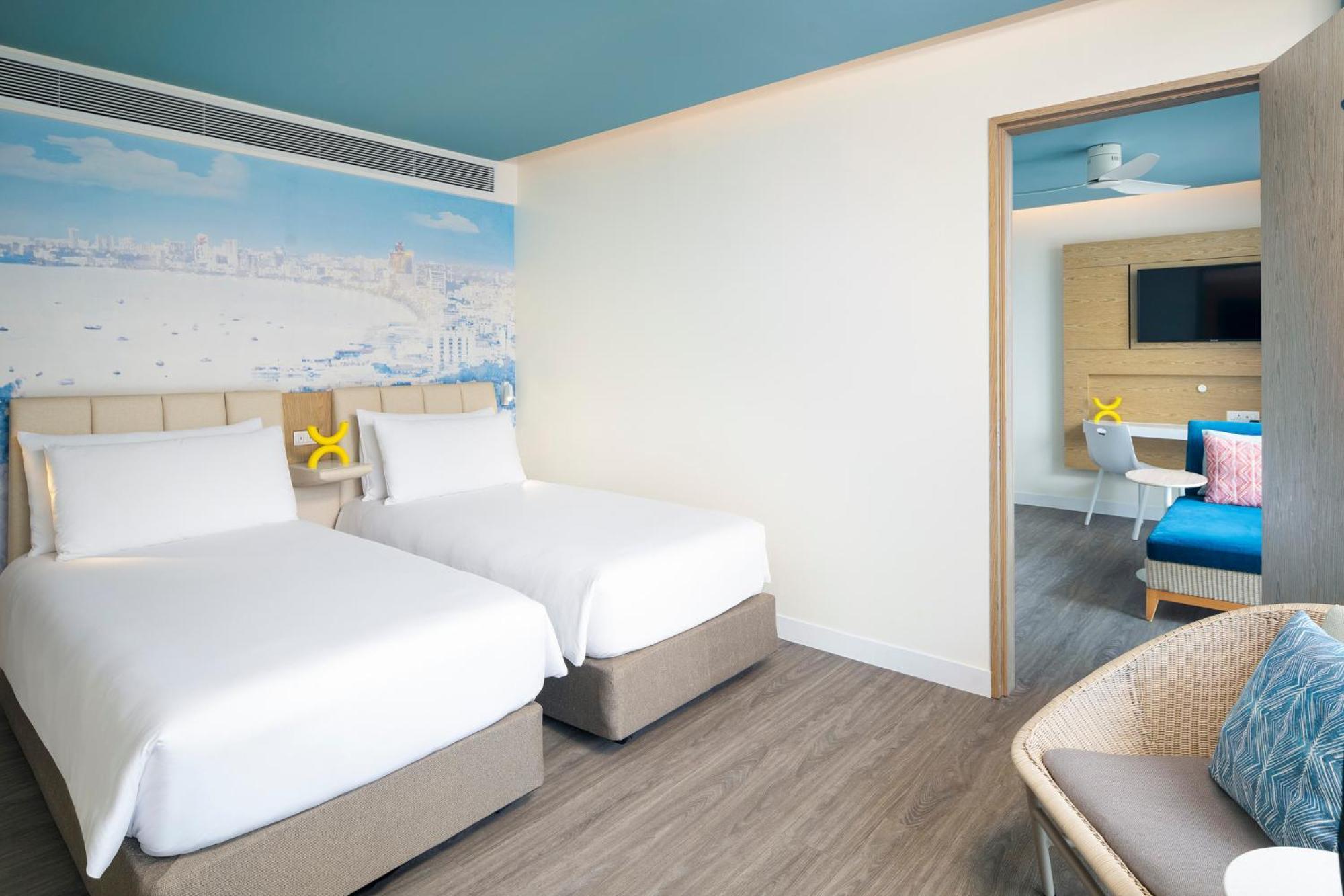 Ozo North Pattaya Hotel Bagian luar foto